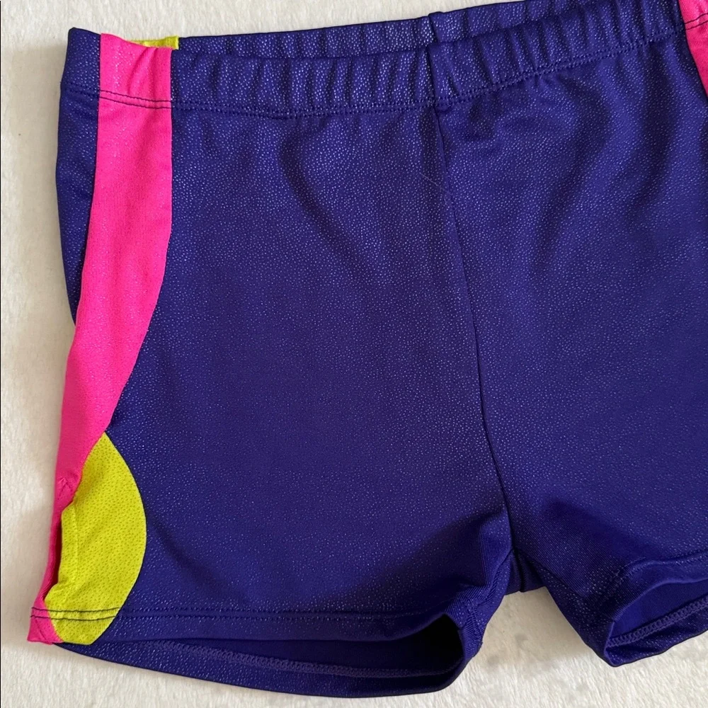 {Danskin} Freestyle | Shimmer Gymnastics Leo Shorts Bright Pink (L 10/12)